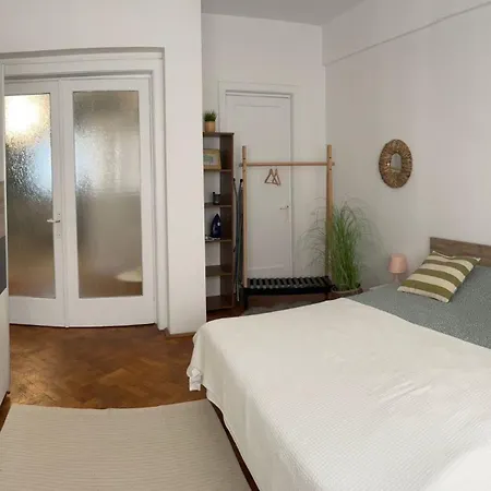 Old City Ultracentral Apartment *